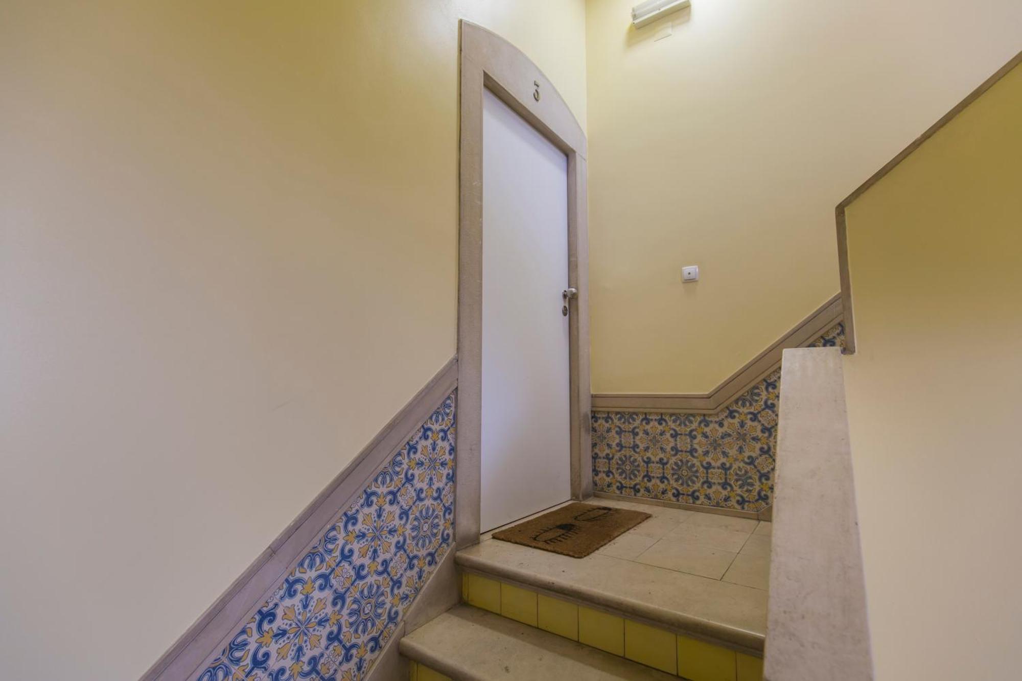 100 A - Central Lisbon Flat By Pink St. Apartamento *