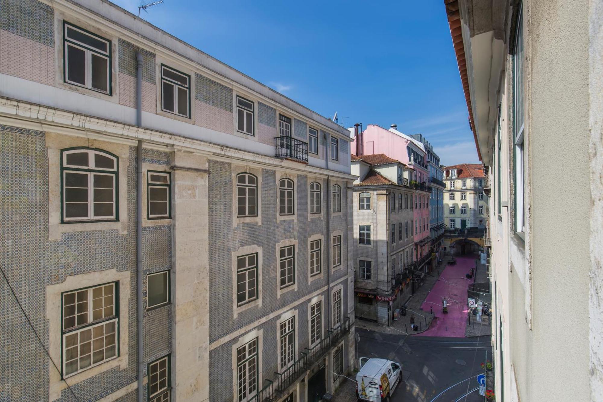 100 A - Central Lisbon Flat By Pink St. Apartamento Lisboa